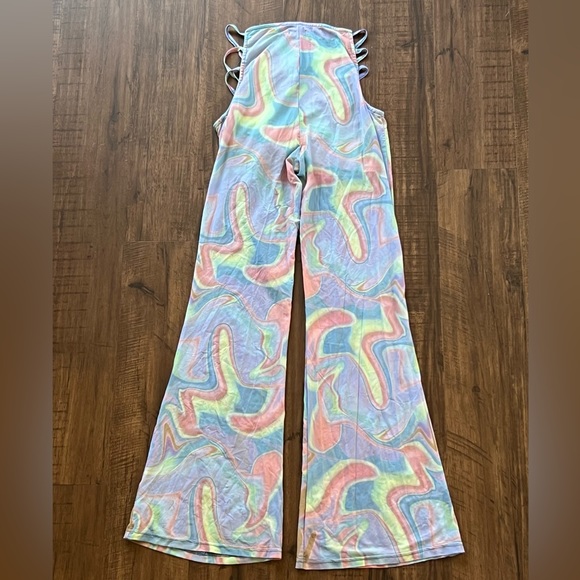 Cut Out BellBottoms - Picture 2 of 2